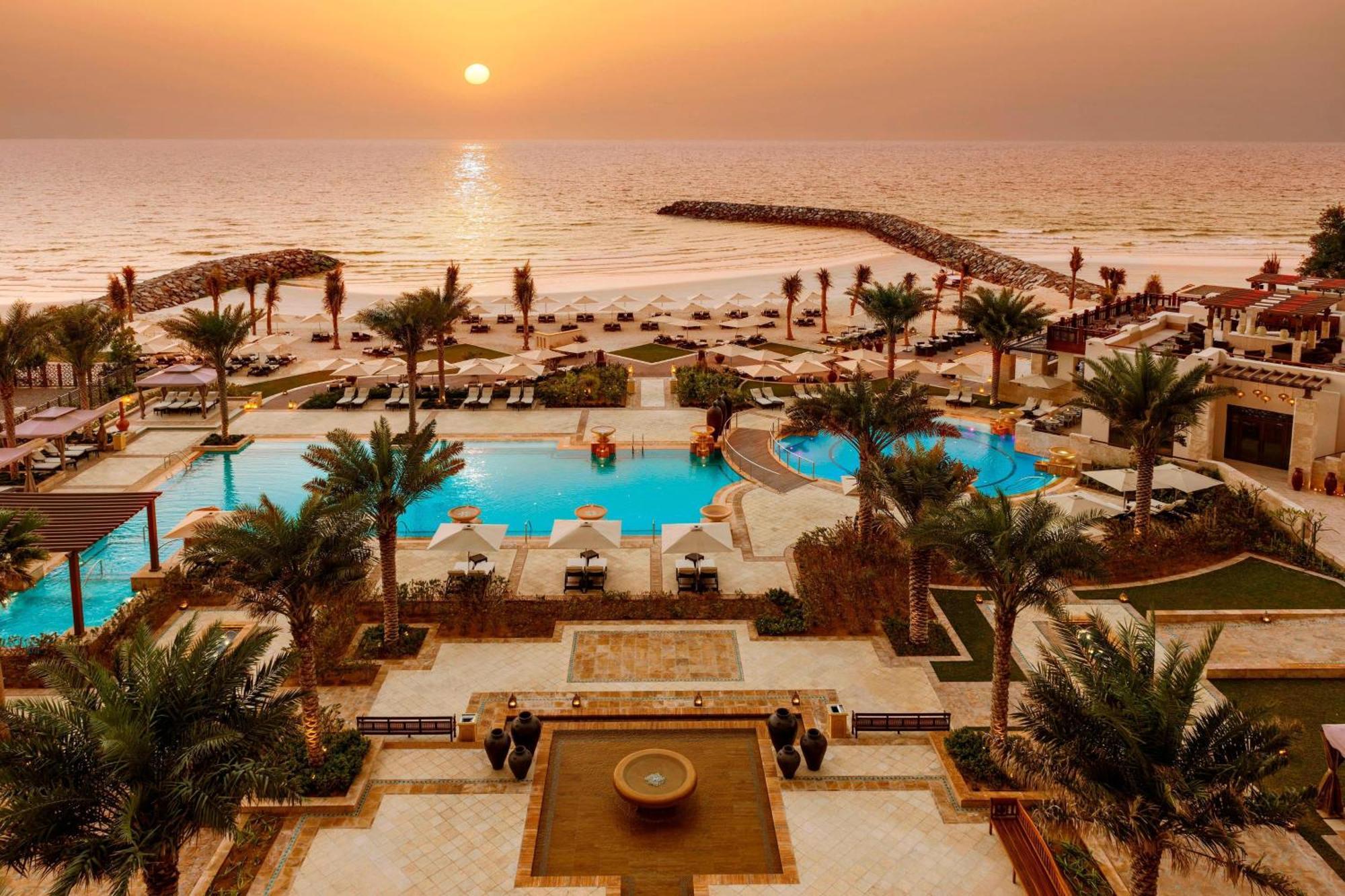 Ajman Saray, A Luxury Collection Resort, Ajmán Exterior foto The Oberoi Beach, Muscat